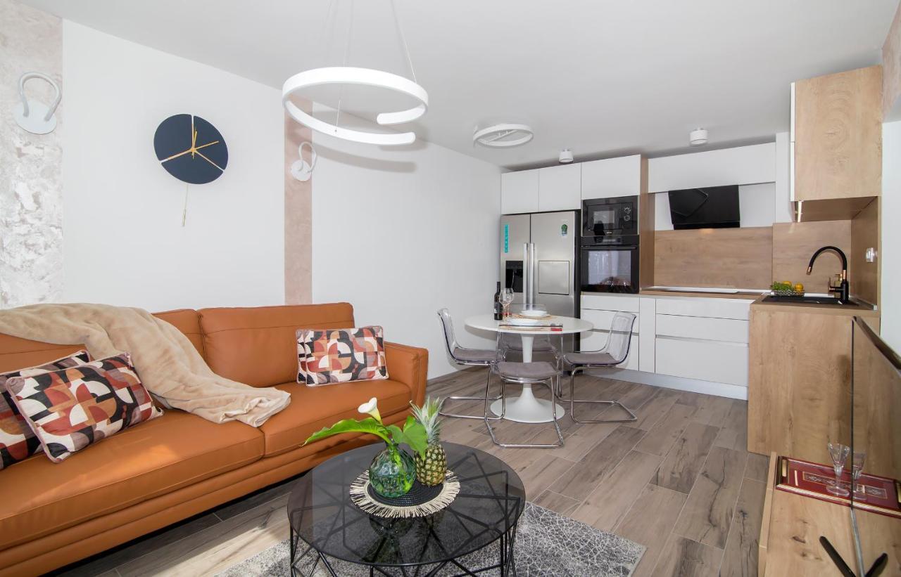 Blue Cliff Apartment Дубровник Екстериор снимка